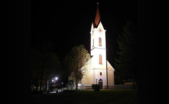 "LED - Ball" - Objektbeleuchtung | "LED - Ball" - Object Illumination